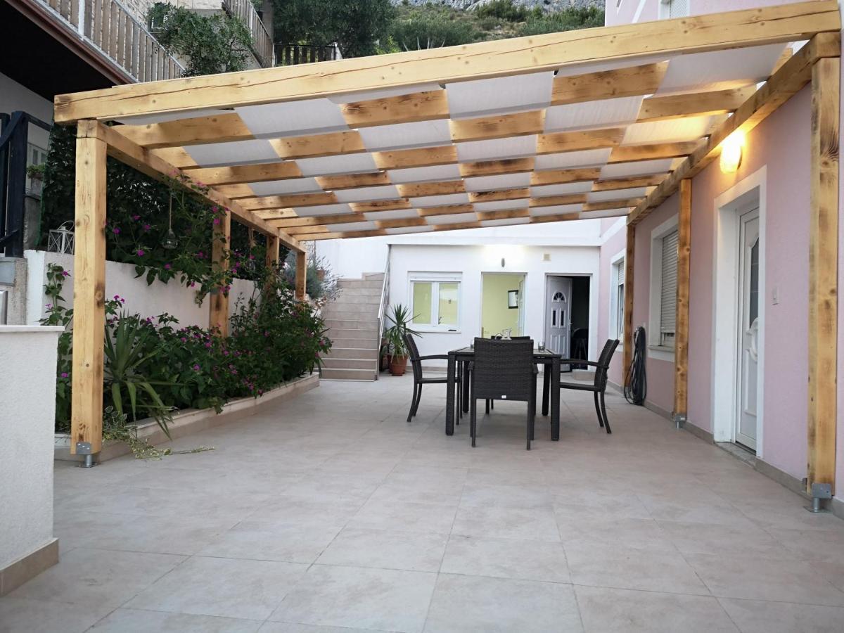 Apartmani Maki Omis Exterior photo